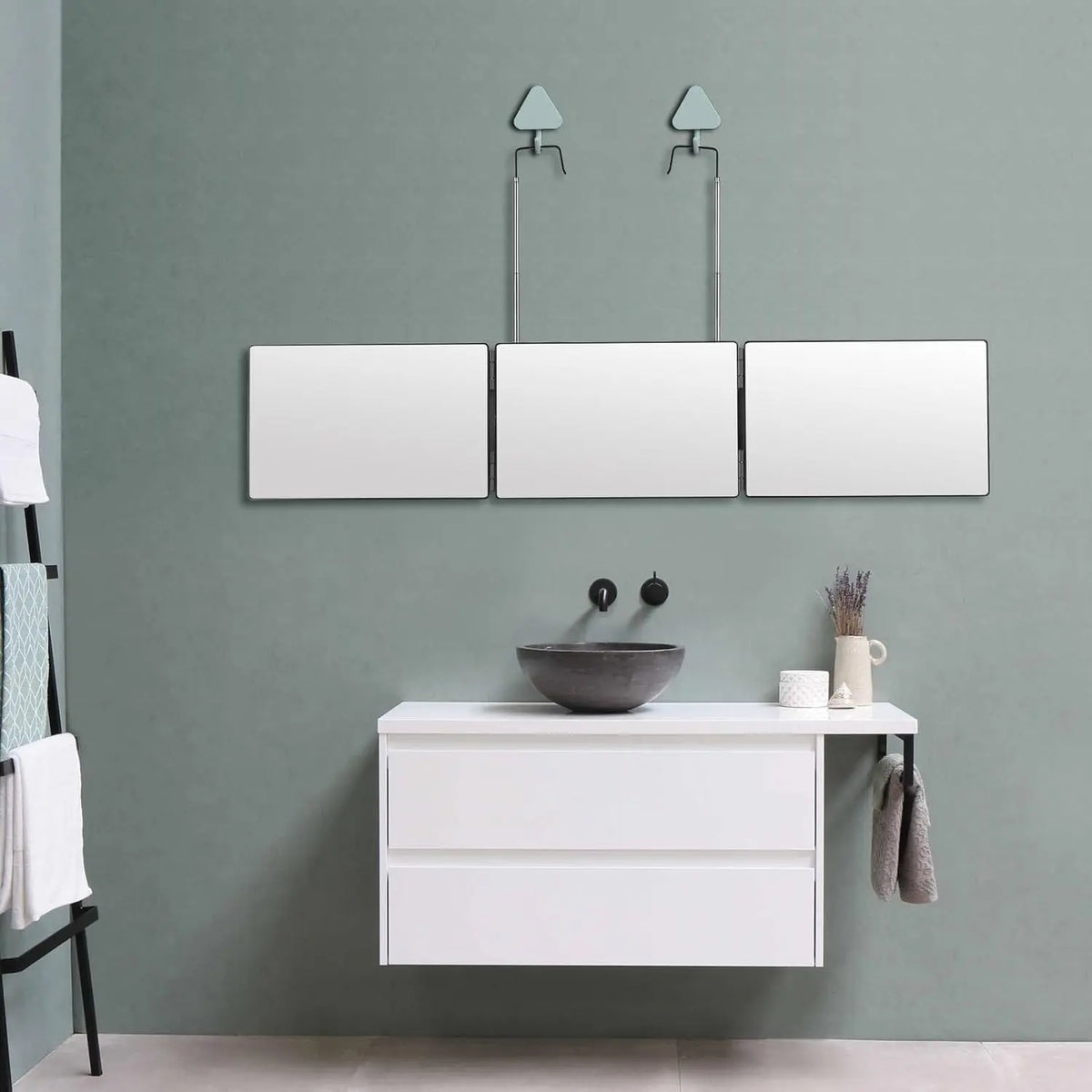 Three panel folding mirror - FIX IT STORE